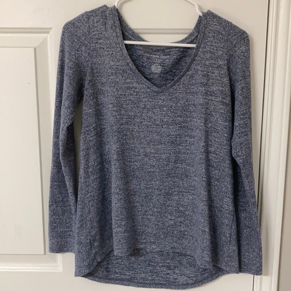 Blue long sleeved top